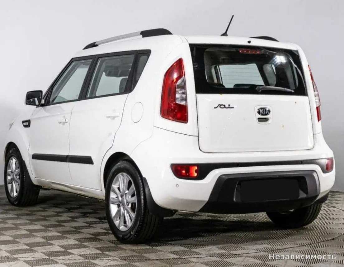 KIA Soul 2013 с пробегом — фото 7