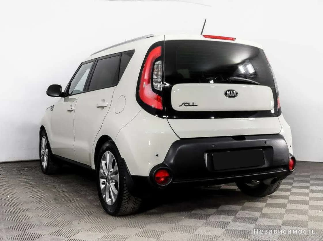KIA Soul 2015 с пробегом — фото 5