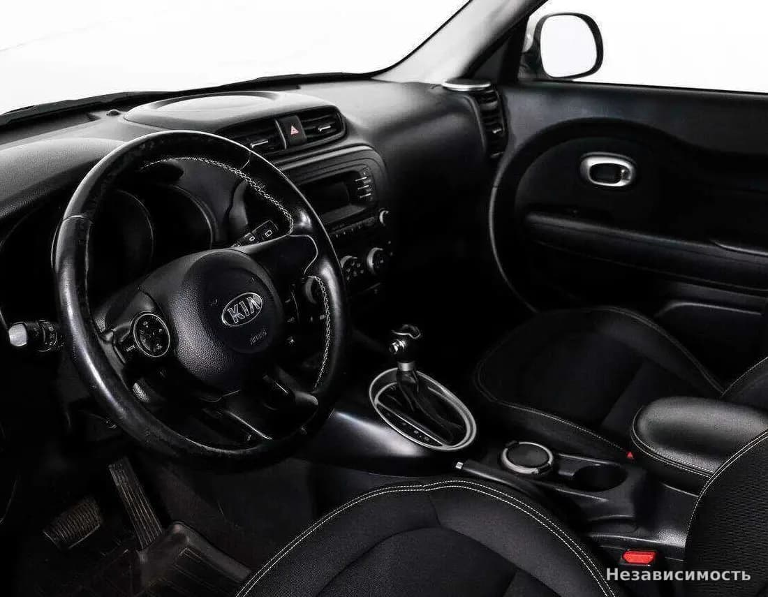 KIA Soul 2015 с пробегом — фото 7