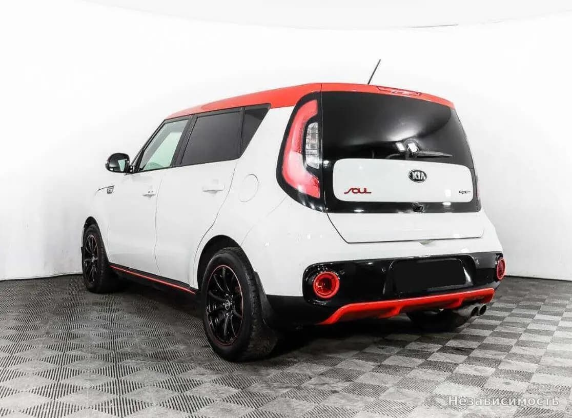 KIA Soul 2016 с пробегом — фото 6