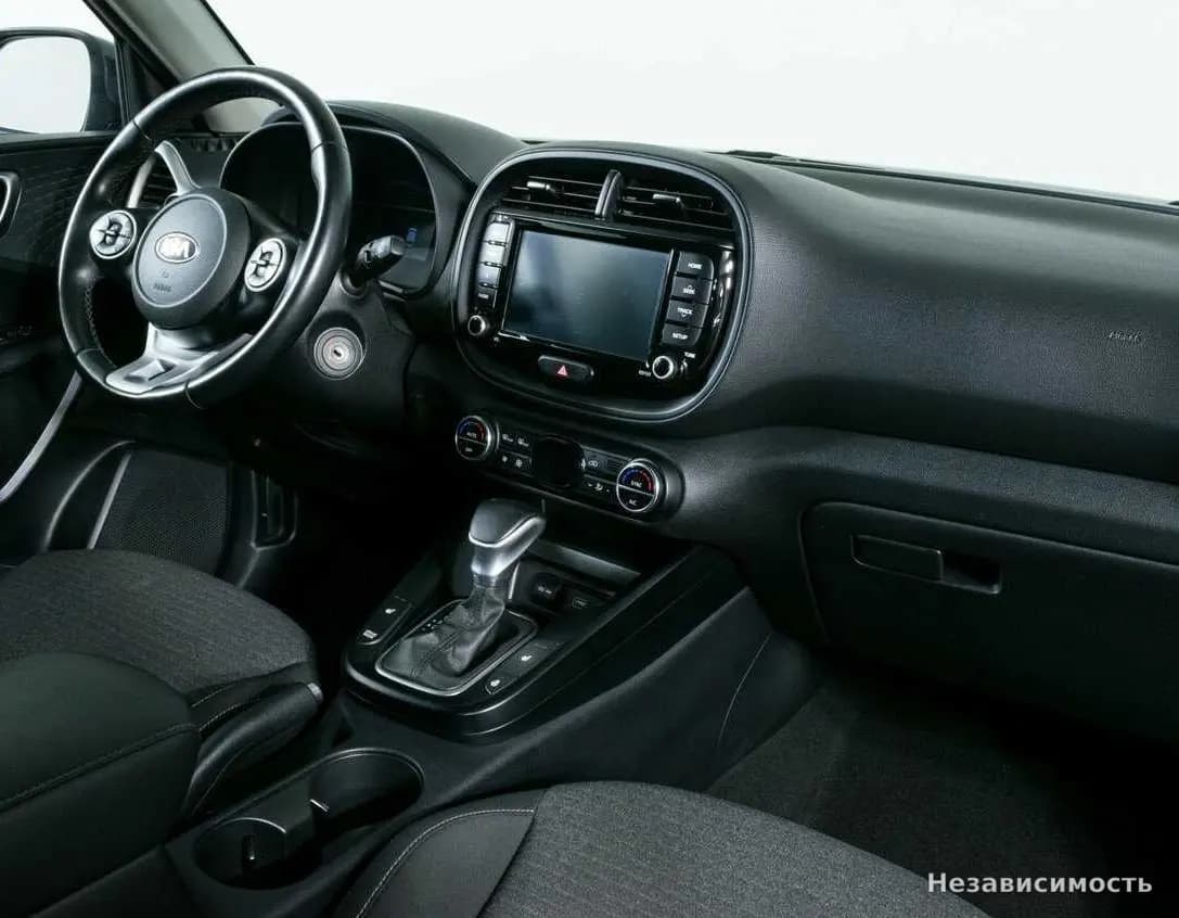 KIA Soul 2021 с пробегом — фото 8