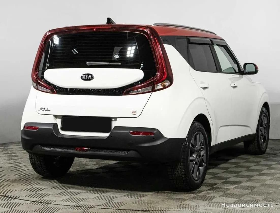 KIA Soul 2021 с пробегом — фото 5