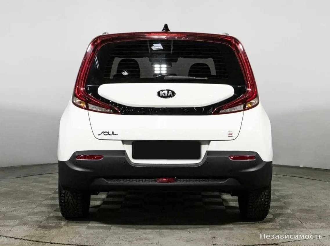 KIA Soul 2021 с пробегом — фото 6