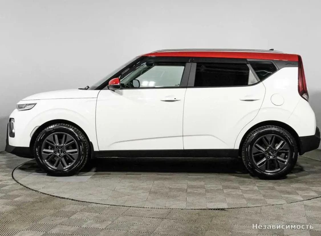 KIA Soul 2021 с пробегом — фото 8