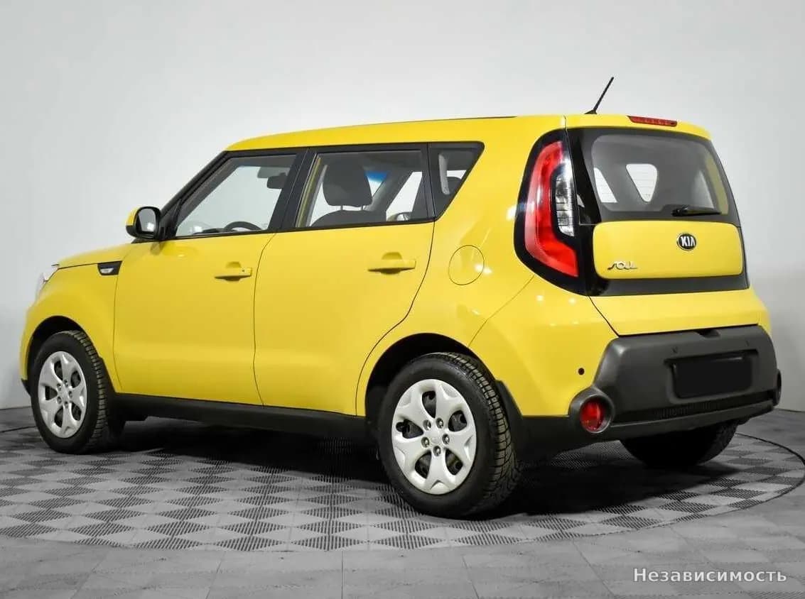 KIA Soul 2015 с пробегом — фото 7