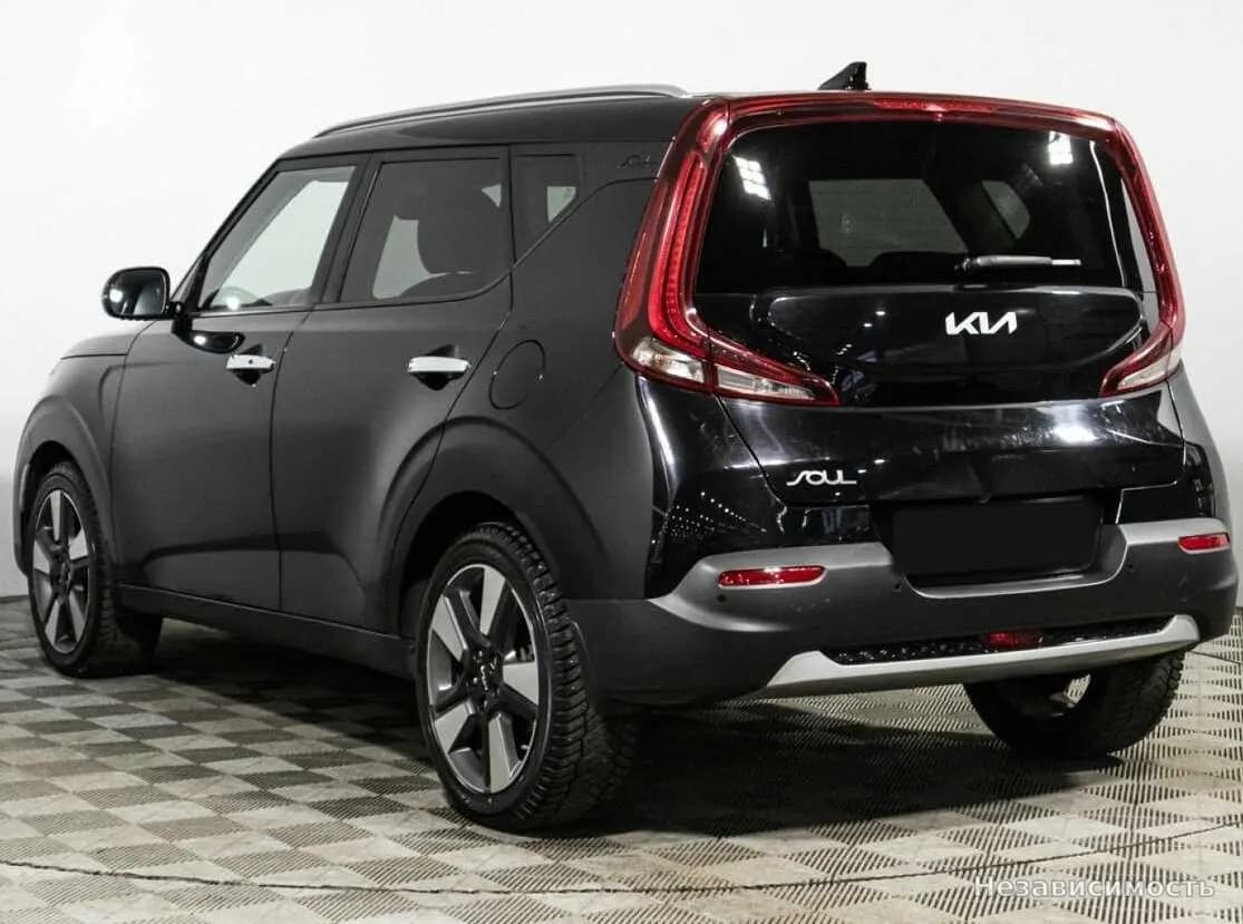 KIA Soul 2021 с пробегом — фото 7