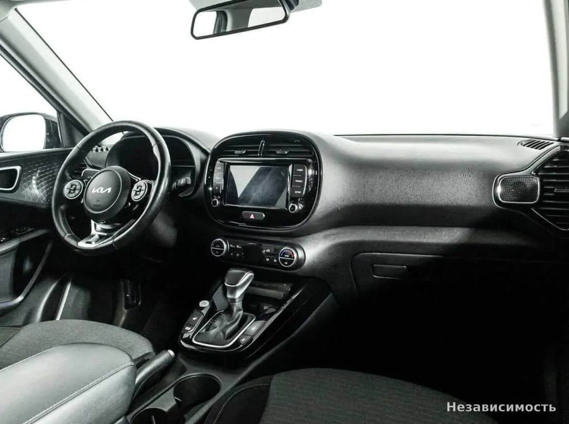 KIA Soul 2021 с пробегом — фото 9
