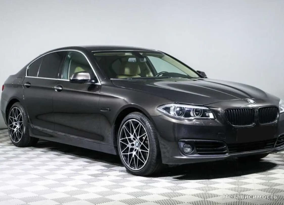BMW 5 серии 2016 с пробегом — фото 3