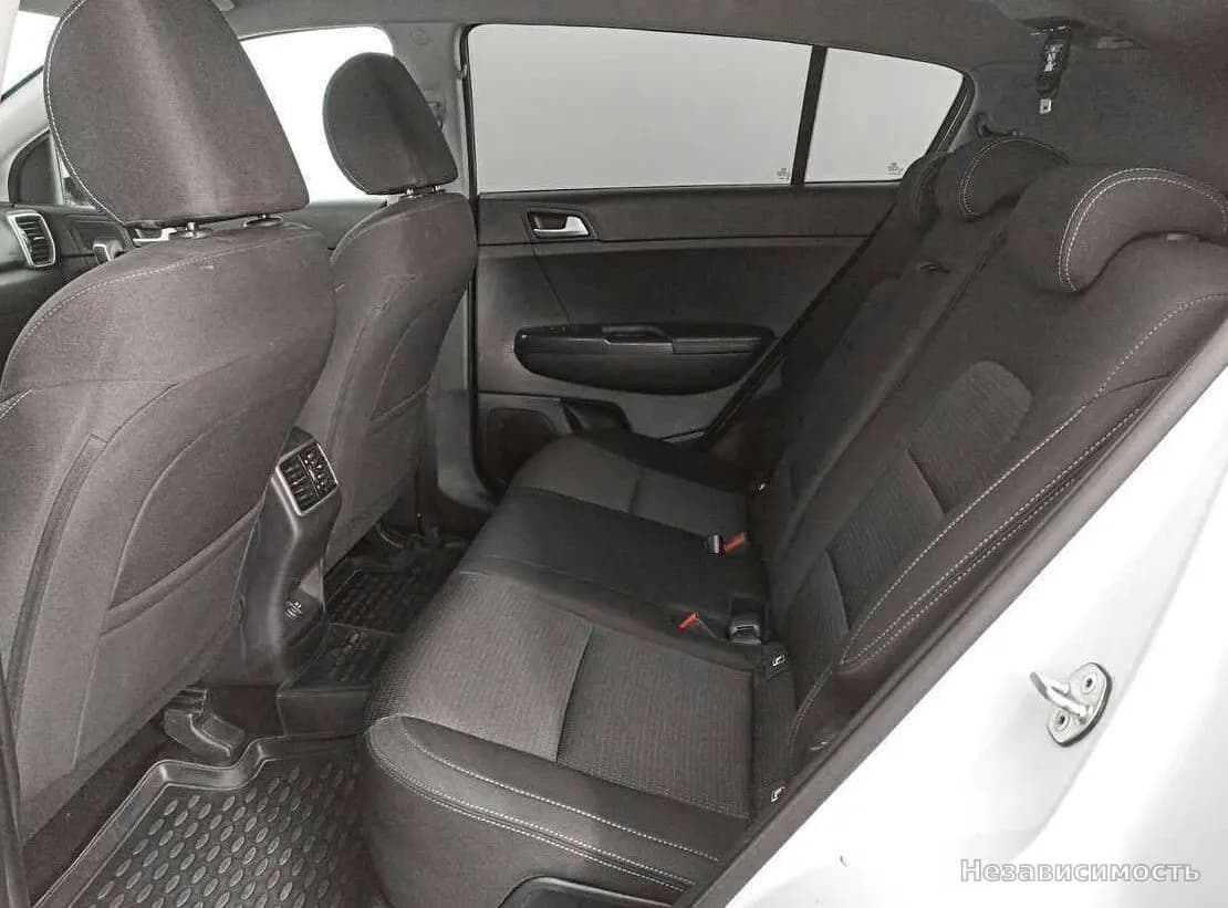 KIA Sportage 2018 с пробегом — фото 10