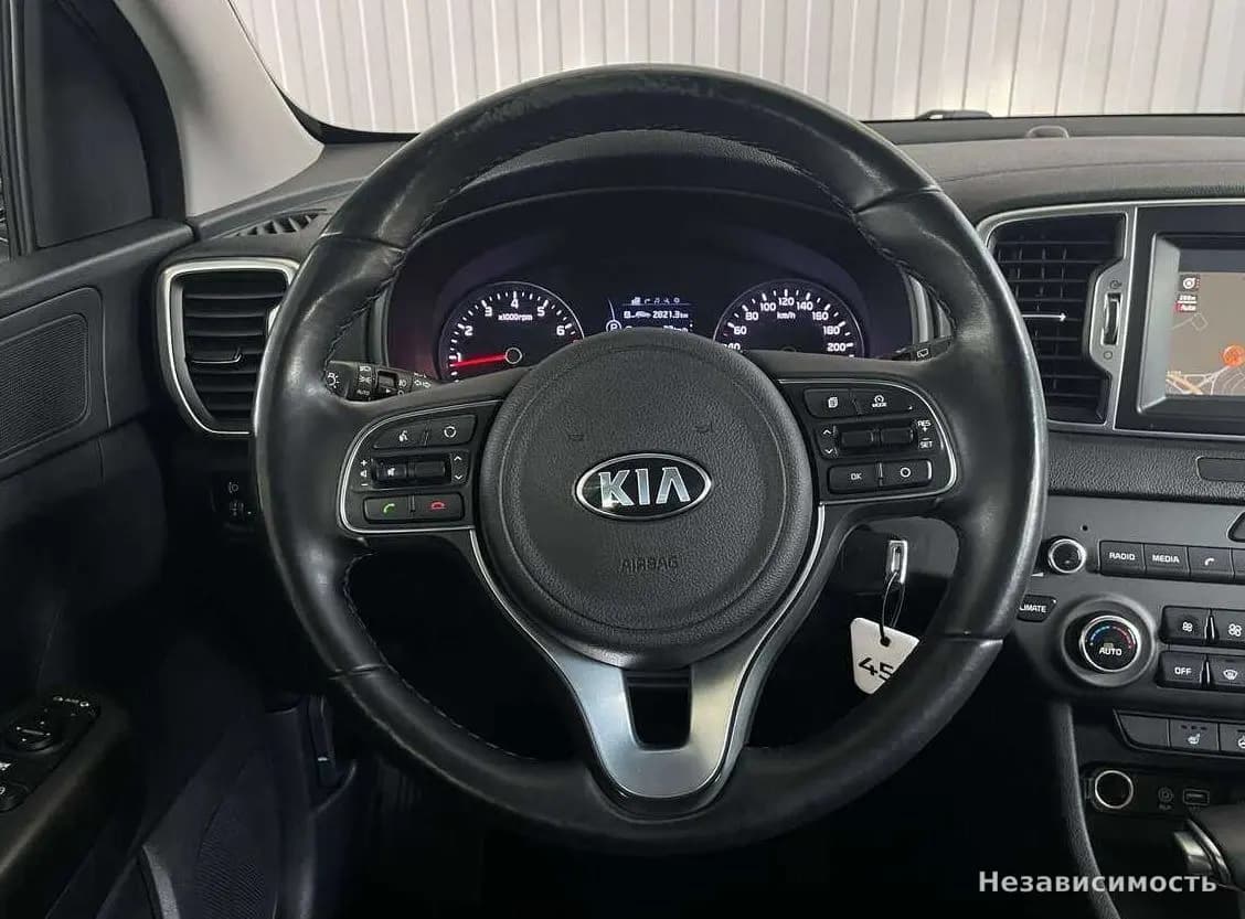 KIA Sportage 2017 с пробегом — фото 10