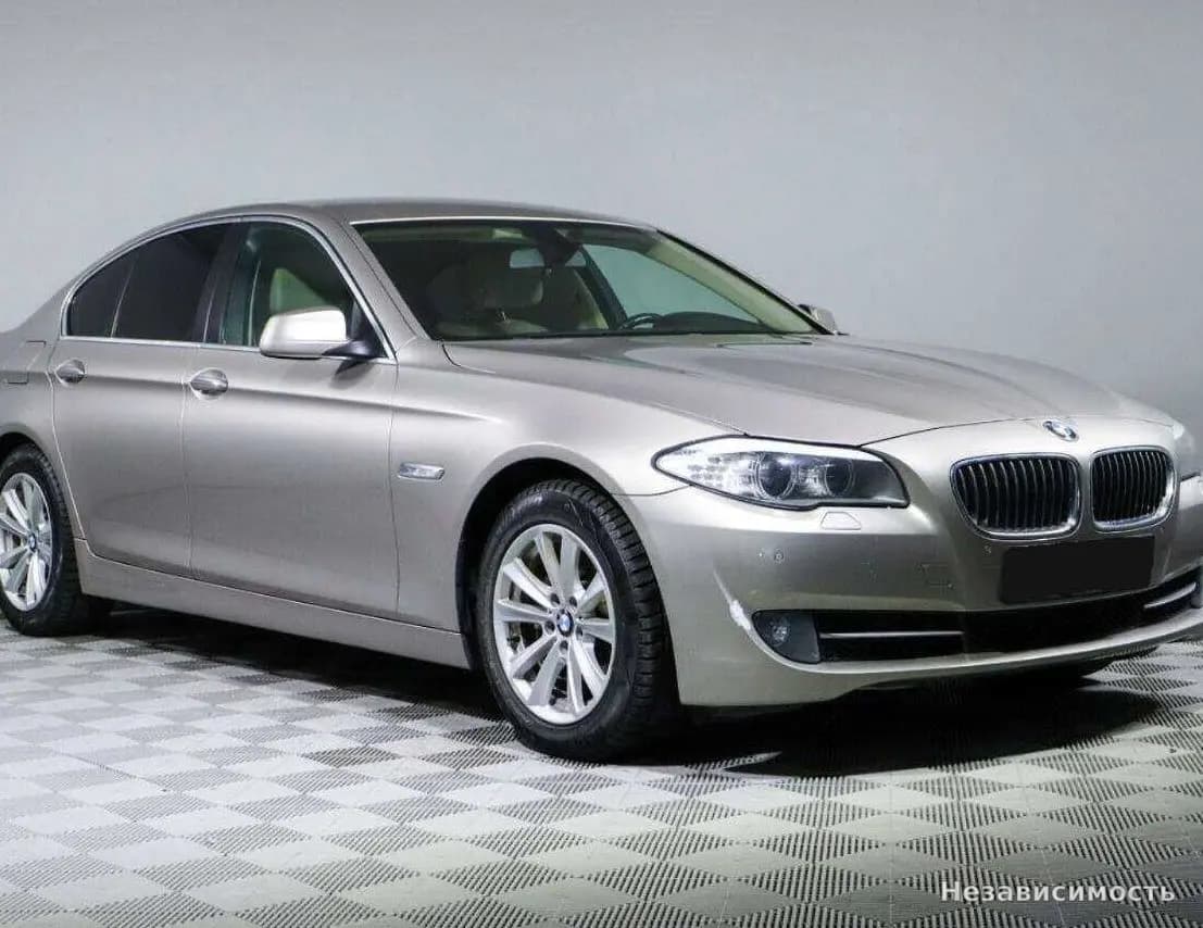 BMW 5 серии 2012 с пробегом — фото 3