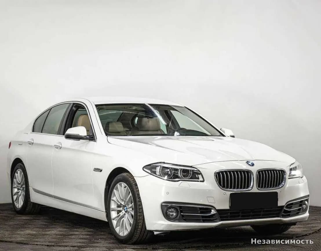 BMW 5 серии 2015 с пробегом — фото 3