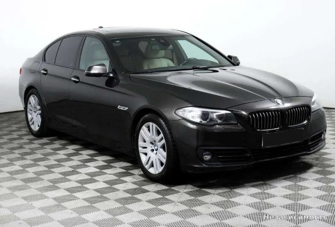 BMW 5 серии 2015 с пробегом — фото 2
