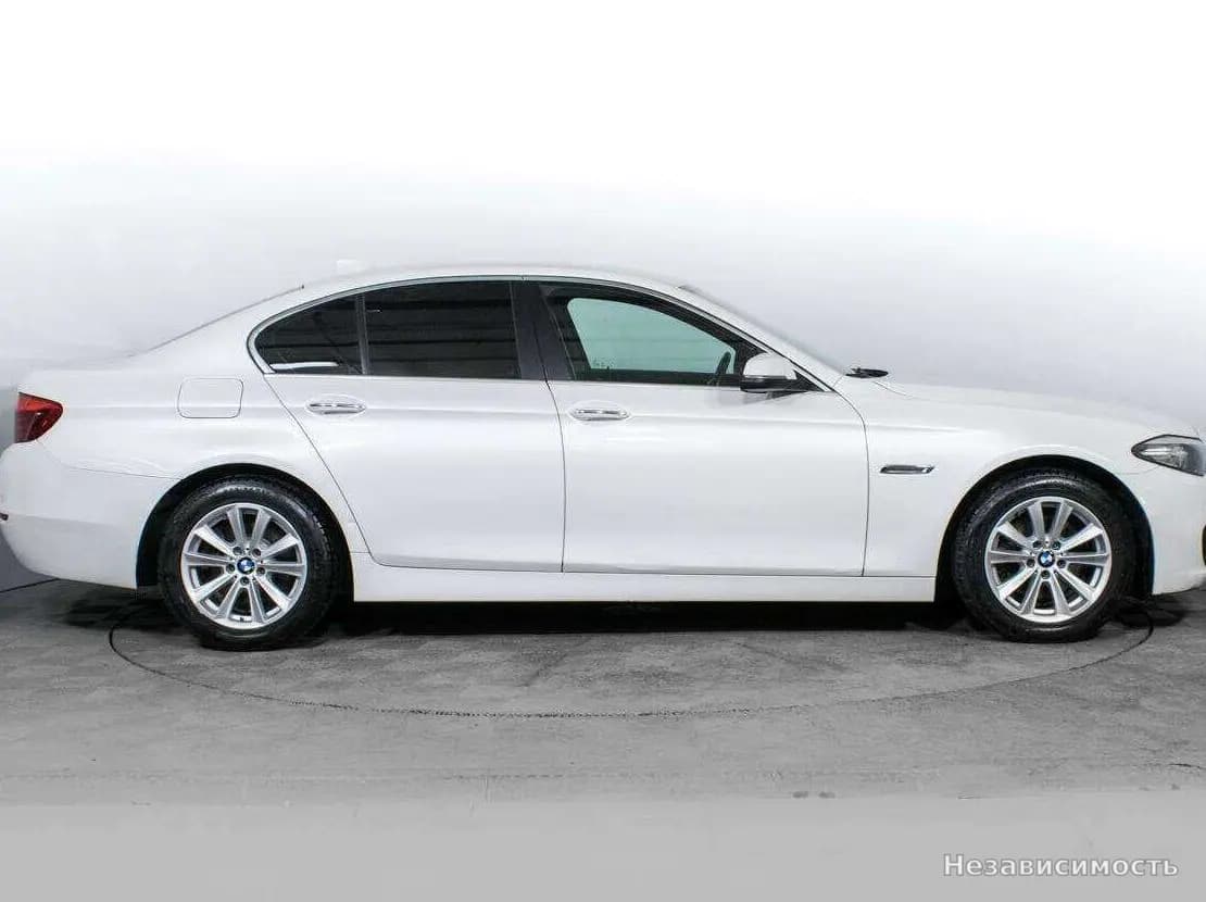 BMW 5 серии 2016 с пробегом — фото 4