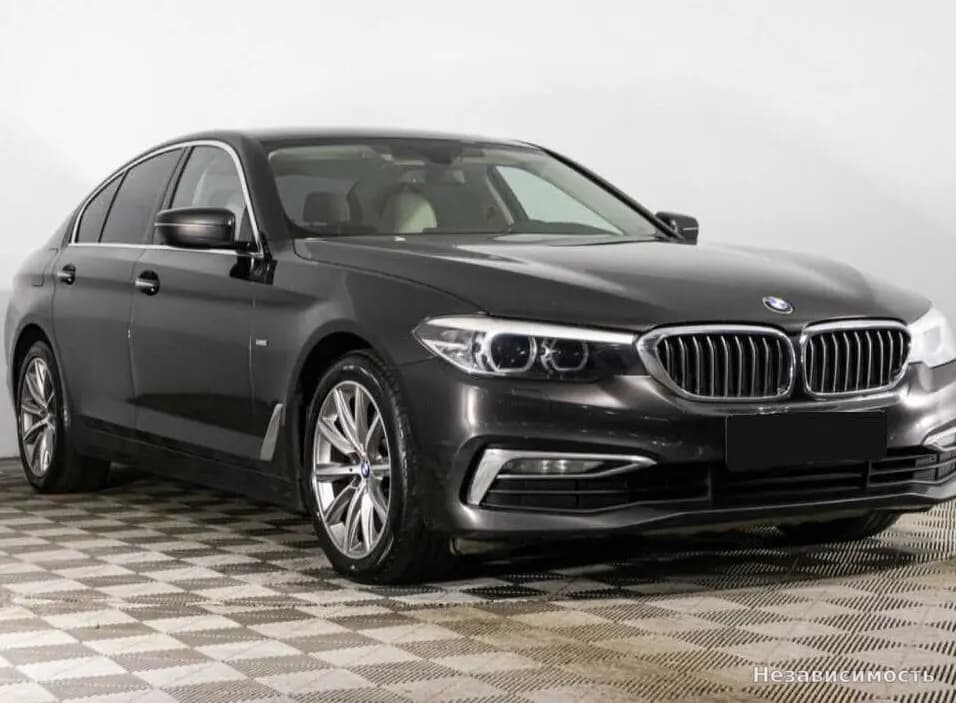BMW 5 серии 2016 с пробегом — фото 3