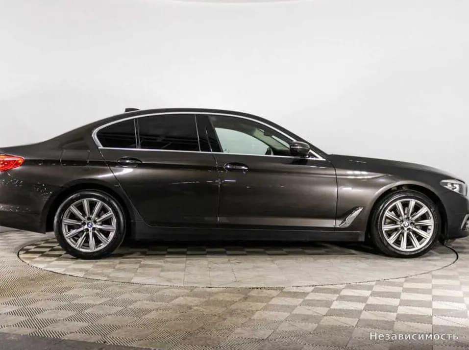 BMW 5 серии 2016 с пробегом — фото 4