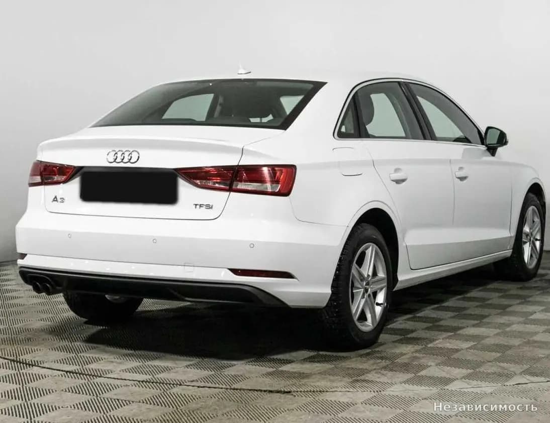 Audi A3 2017 с пробегом — фото 5