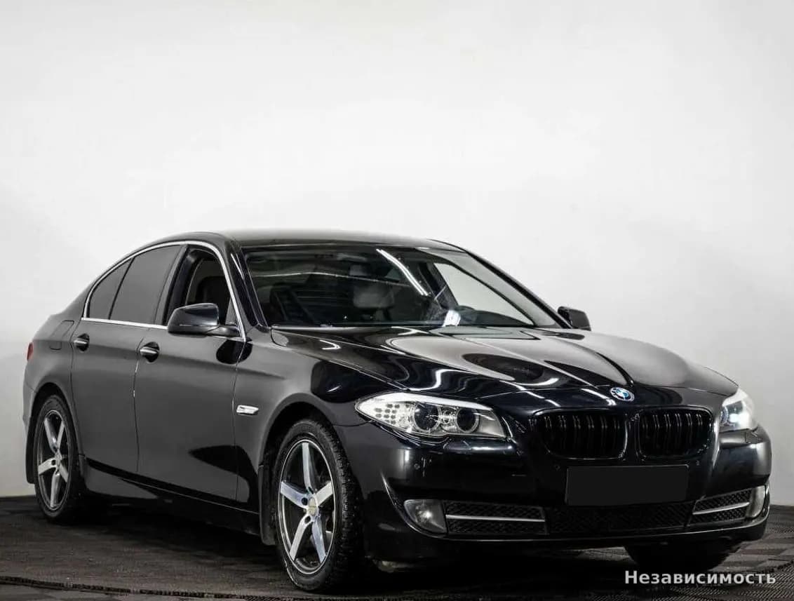 BMW 5 серии 2013 с пробегом — фото 3
