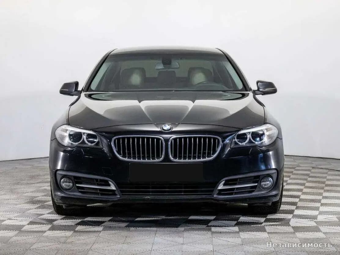 BMW 5 серии 2014 с пробегом — фото 2