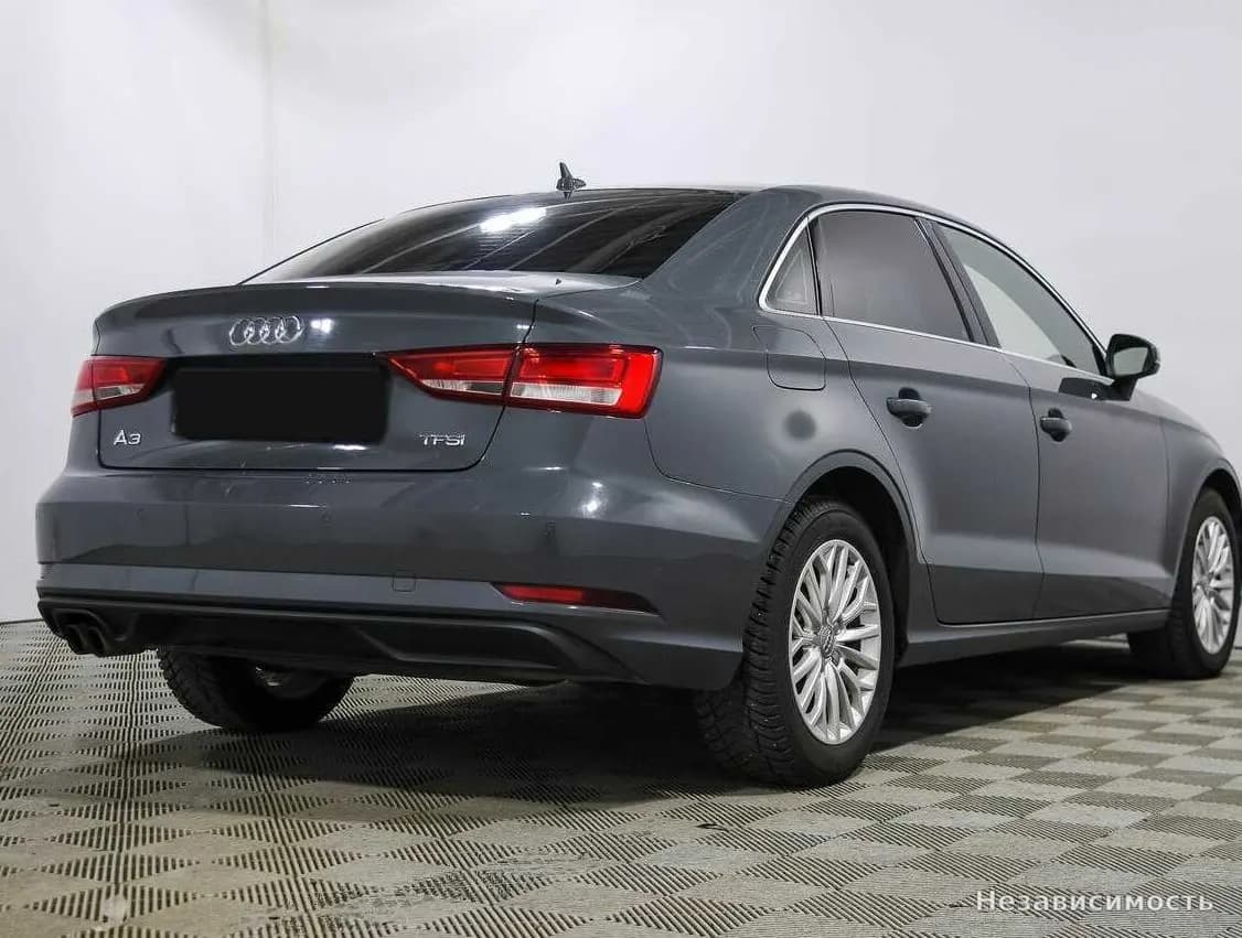 Audi A3 2018 с пробегом — фото 3