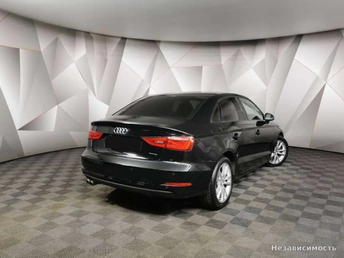 Audi A3 2015 с пробегом — фото 2