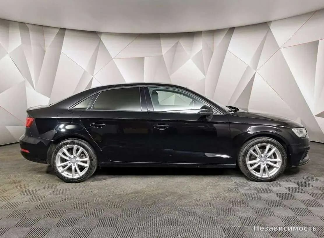 Audi A3 2015 с пробегом — фото 6