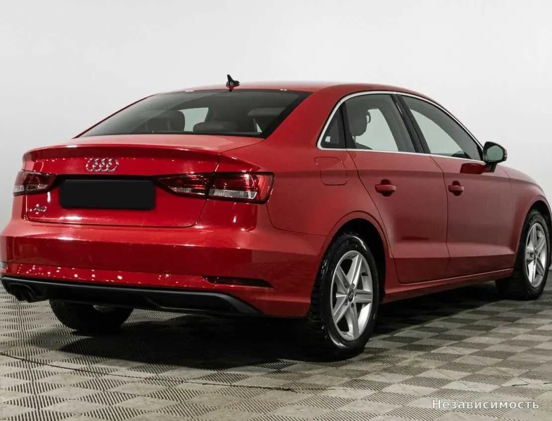 Audi A3 2019 с пробегом — фото 5