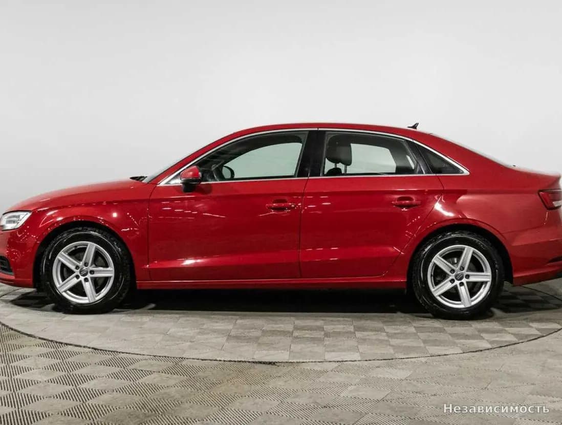 Audi A3 2019 с пробегом — фото 8