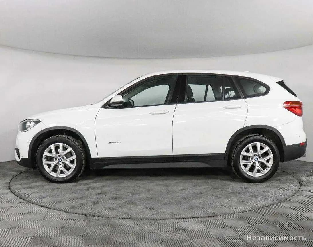 BMW X1 2017 с пробегом — фото 5