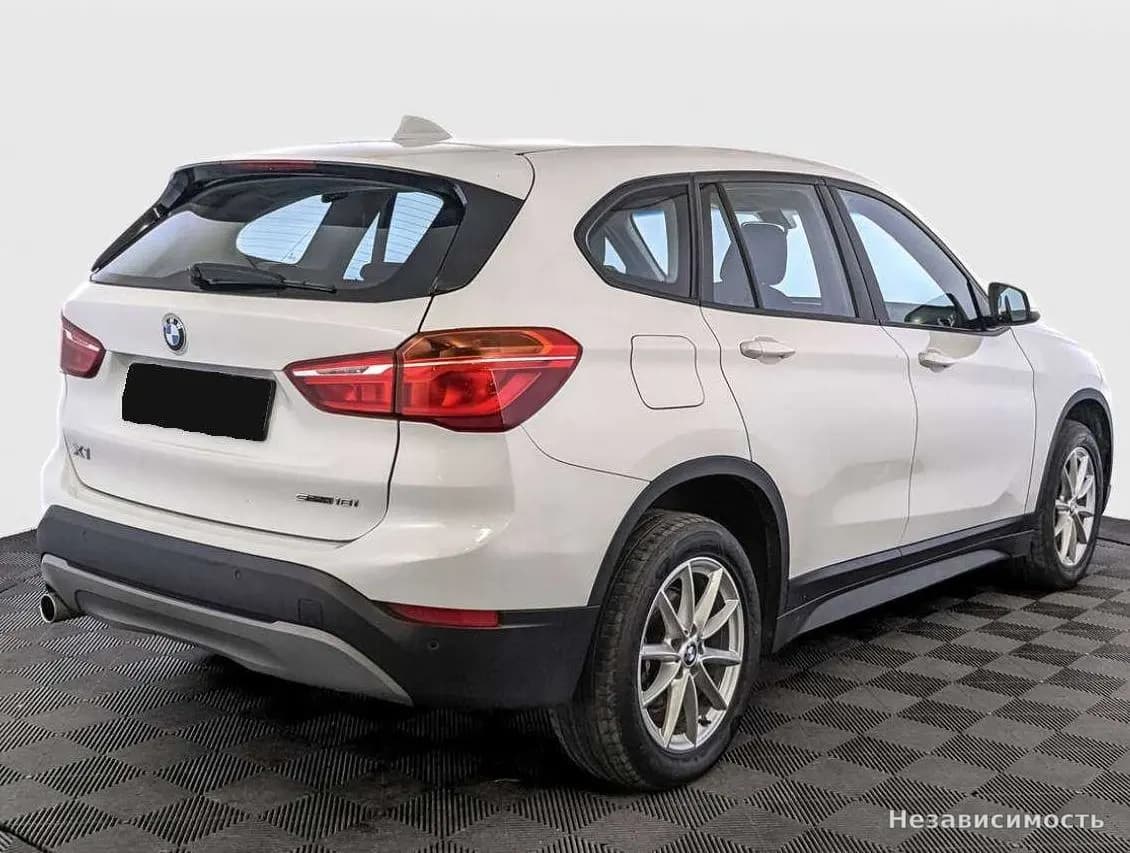 BMW X1 2019 с пробегом — фото 5