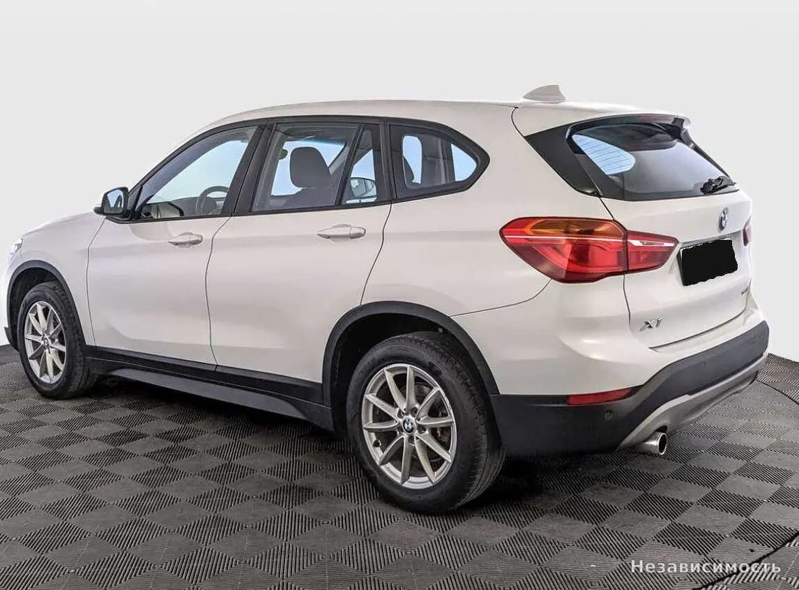 BMW X1 2019 с пробегом — фото 7