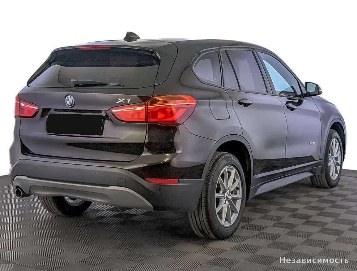 BMW X1 2017 с пробегом — фото 5