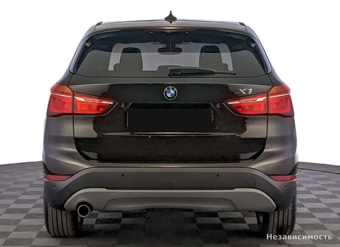 BMW X1 2017 с пробегом — фото 6