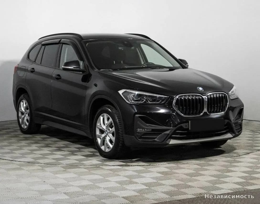 BMW X1 2021 с пробегом — фото 3
