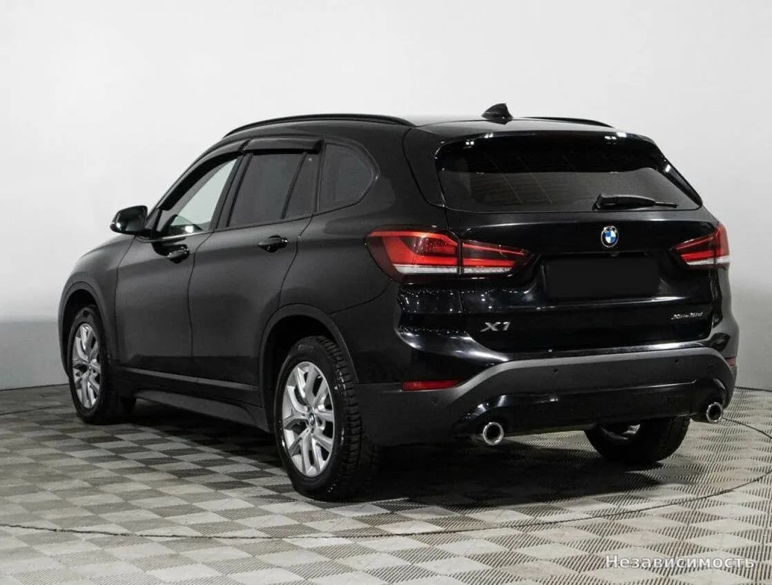 BMW X1 2021 с пробегом — фото 7