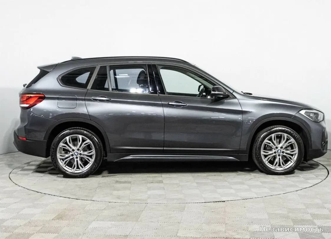 BMW X1 2019 с пробегом — фото 4