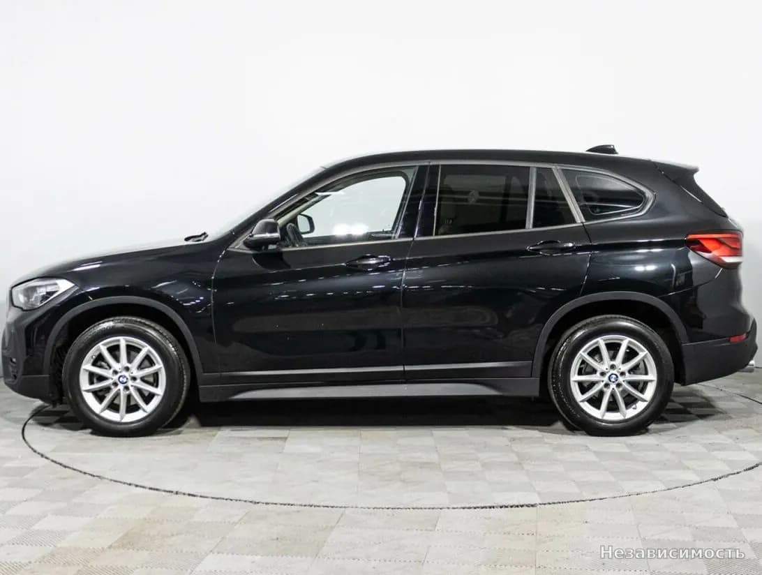 BMW X1 2020 с пробегом — фото 8