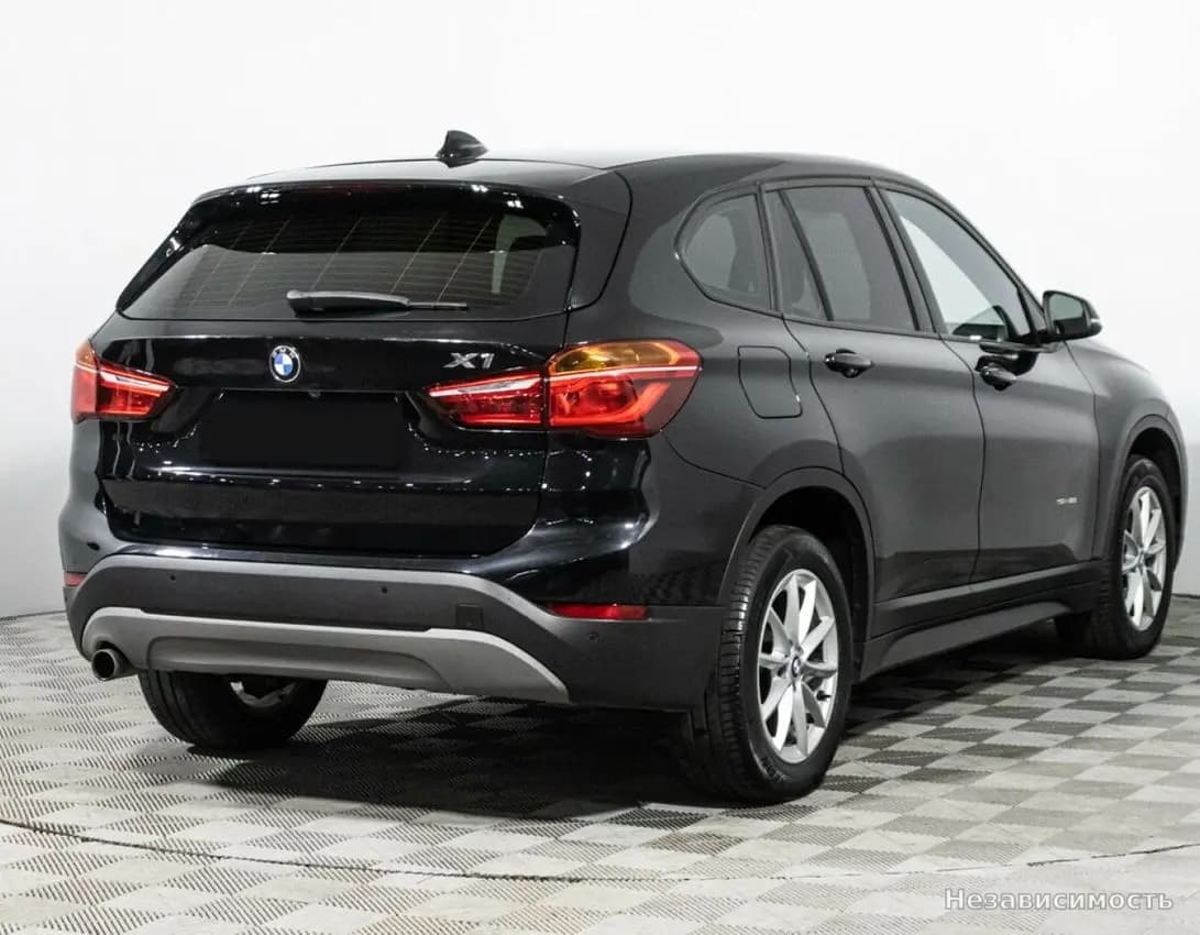 BMW X1 2017 с пробегом — фото 5