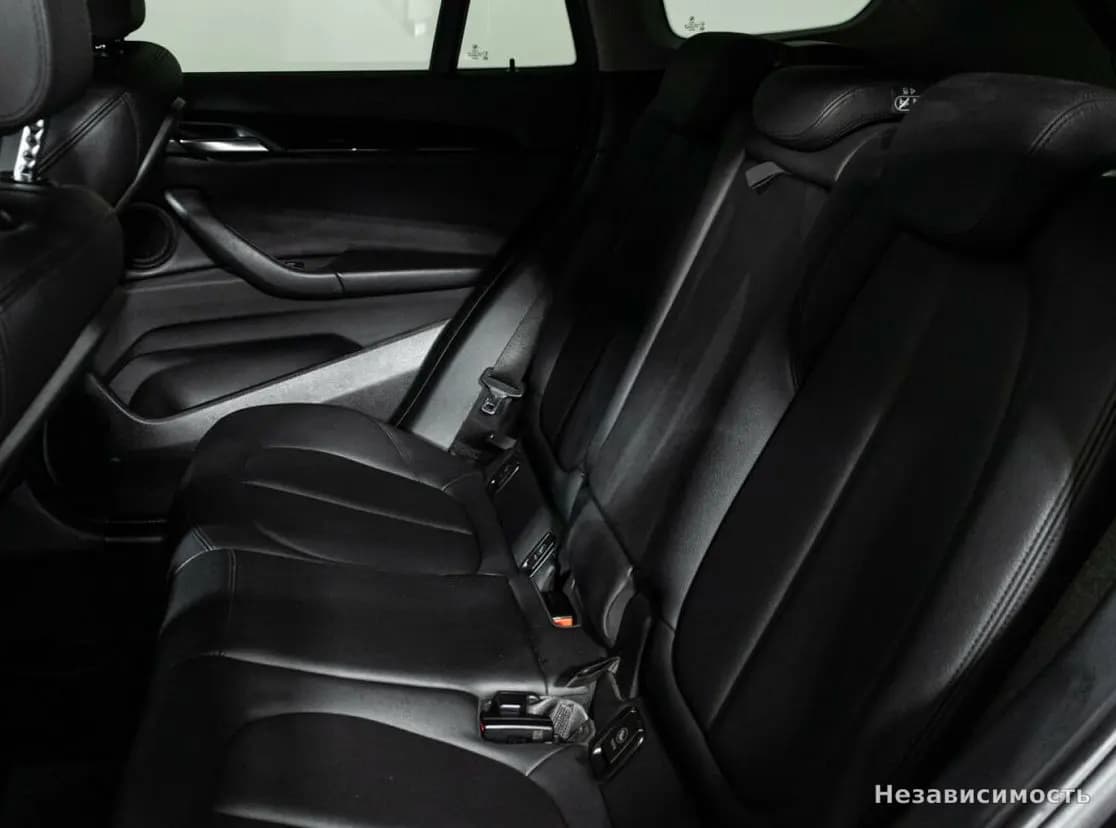 BMW X1 2017 с пробегом — фото 10