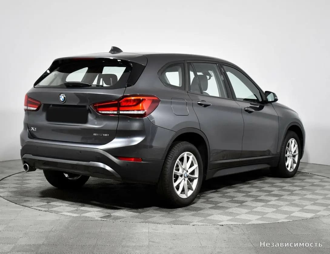BMW X1 2019 с пробегом — фото 5