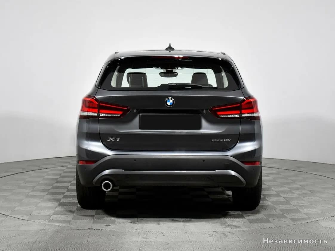 BMW X1 2019 с пробегом — фото 6