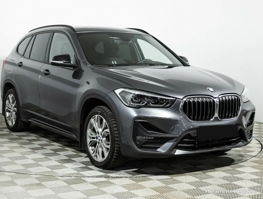 BMW X1 2020 с пробегом — фото 3