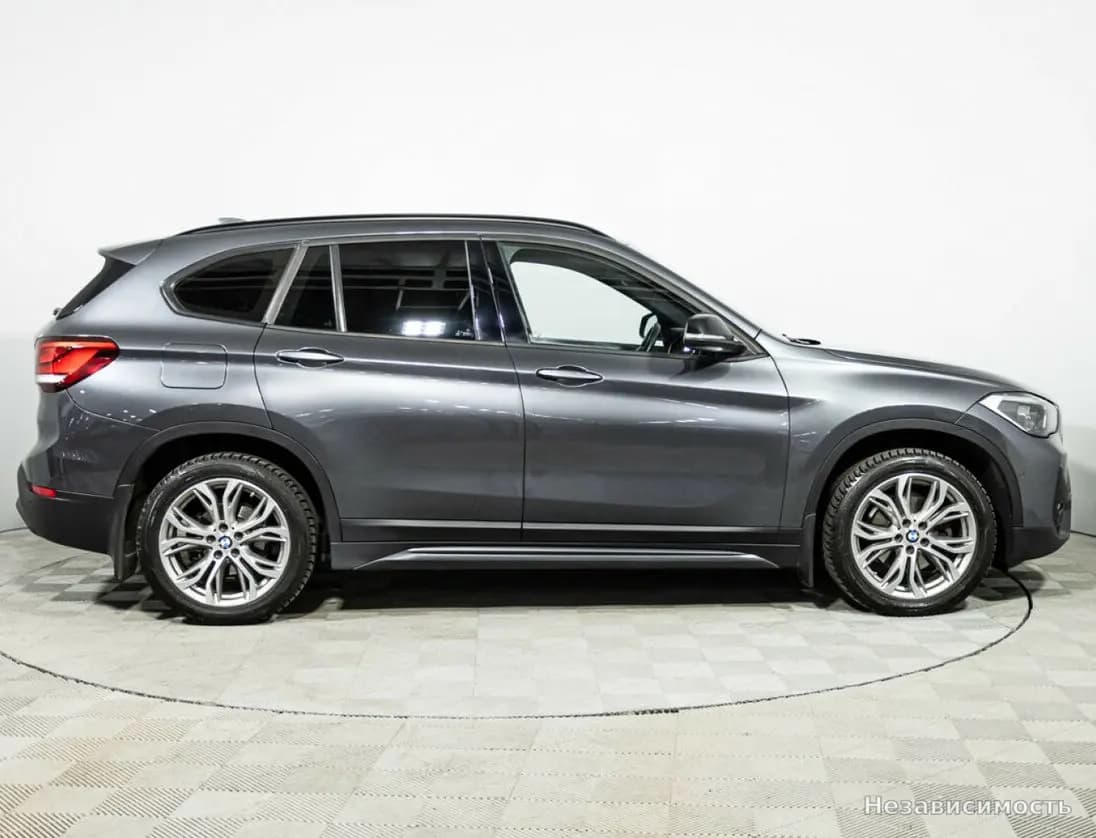 BMW X1 2020 с пробегом — фото 4