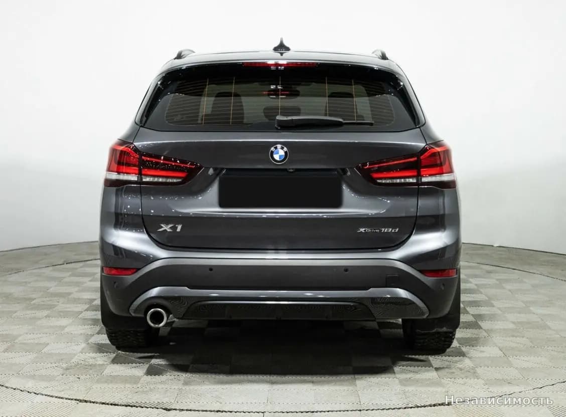 BMW X1 2020 с пробегом — фото 6