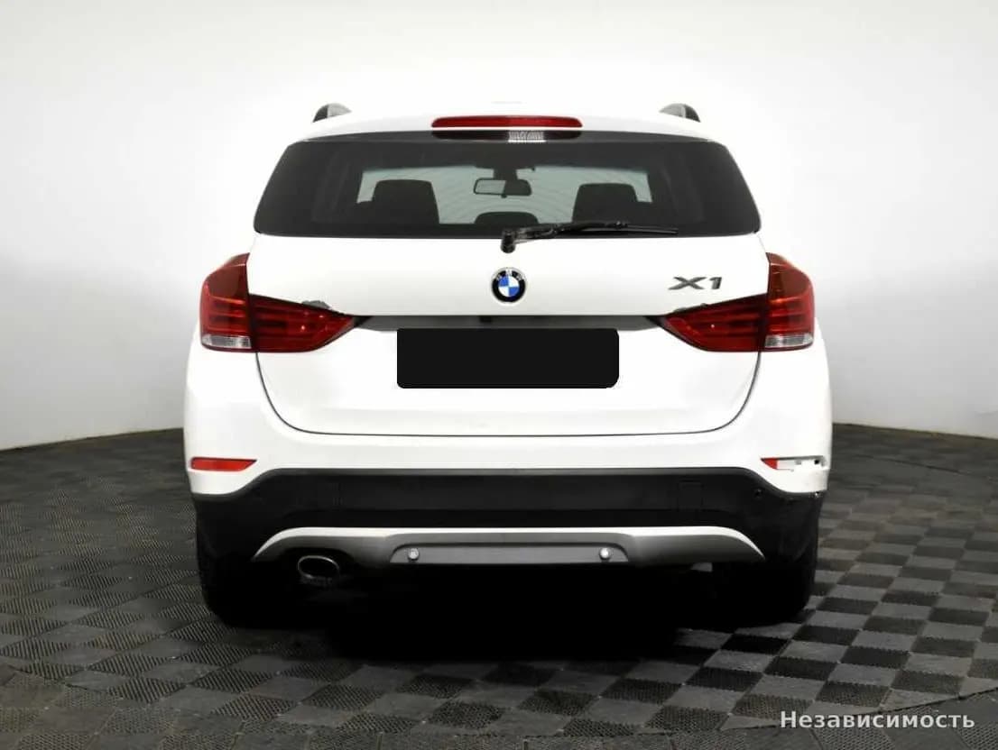 BMW X1 2014 с пробегом — фото 5
