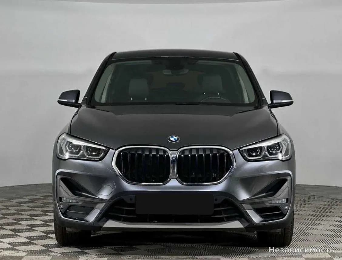 BMW X1 2020 с пробегом — фото 3