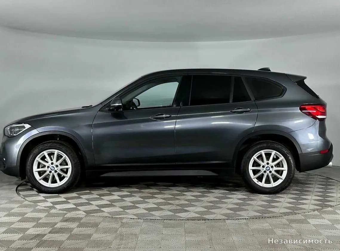 BMW X1 2020 с пробегом — фото 6