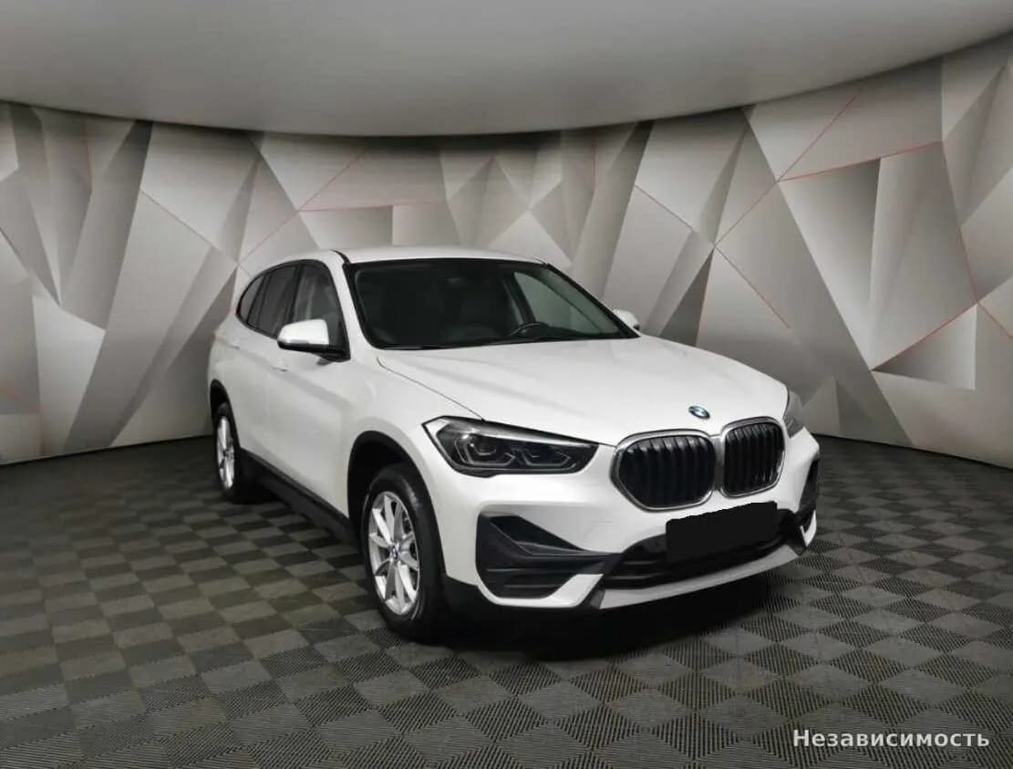 BMW X1 2020 с пробегом — фото 3