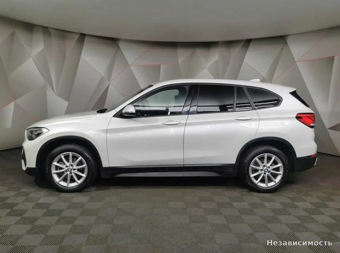 BMW X1 2020 с пробегом — фото 5