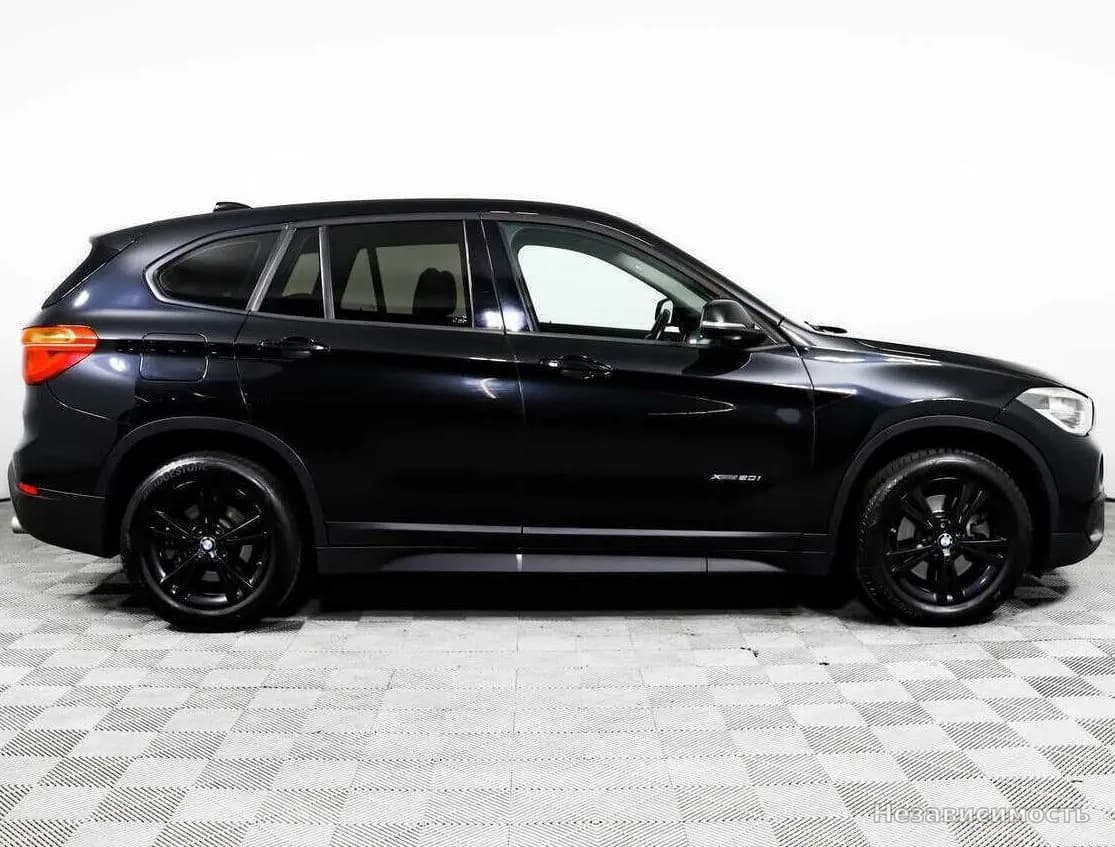 BMW X1 2017 с пробегом — фото 4